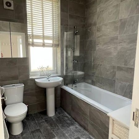 One Bedroom Apartment In The Centre Of Llandudno Exteriér fotografie