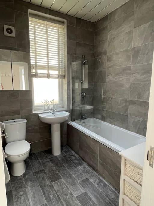 One Bedroom Apartment In The Centre Of Llandudno Exteriér fotografie